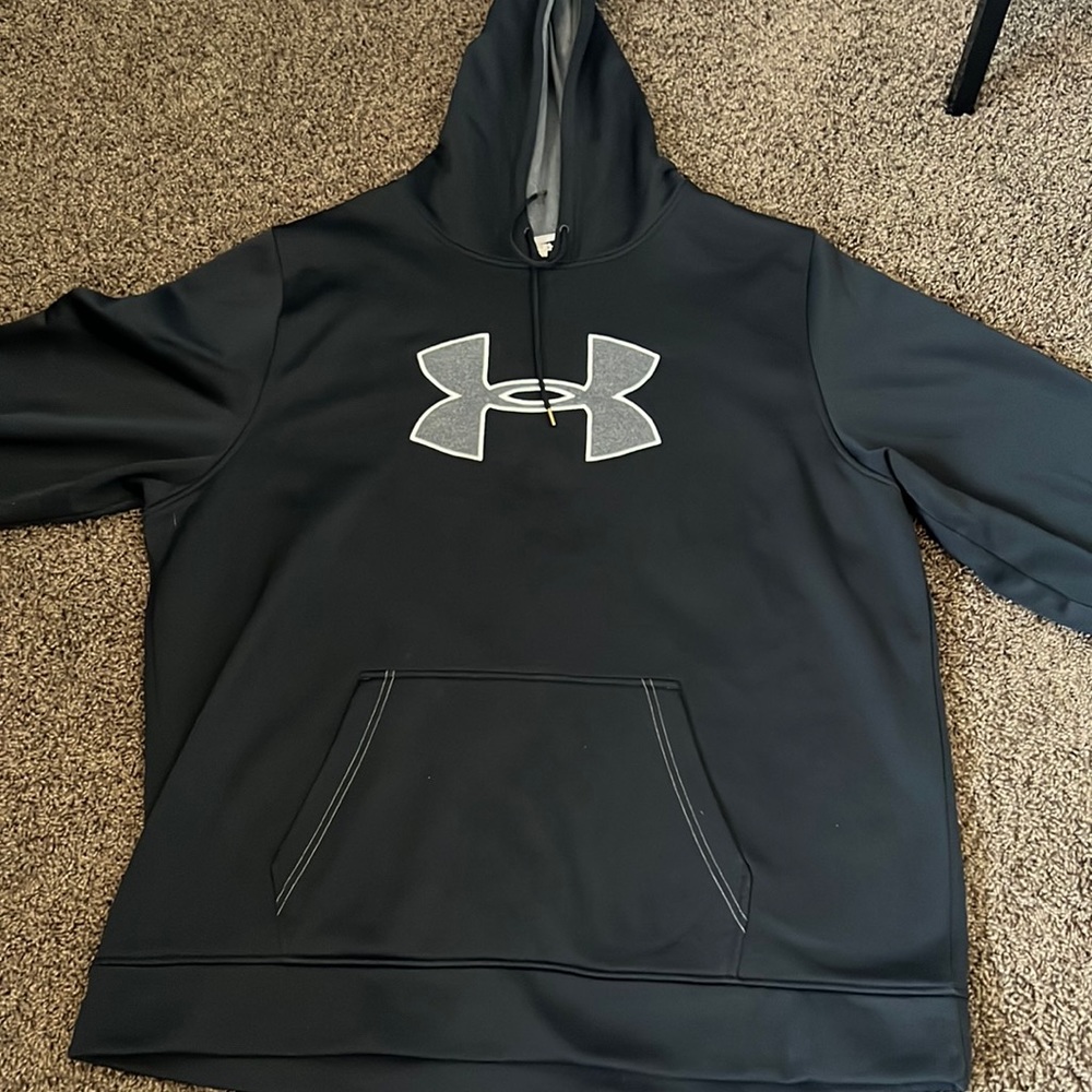 Under Armour Hoodie